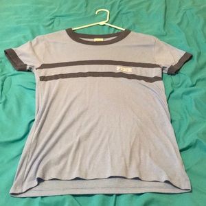 VS pink crew neck t-shirt